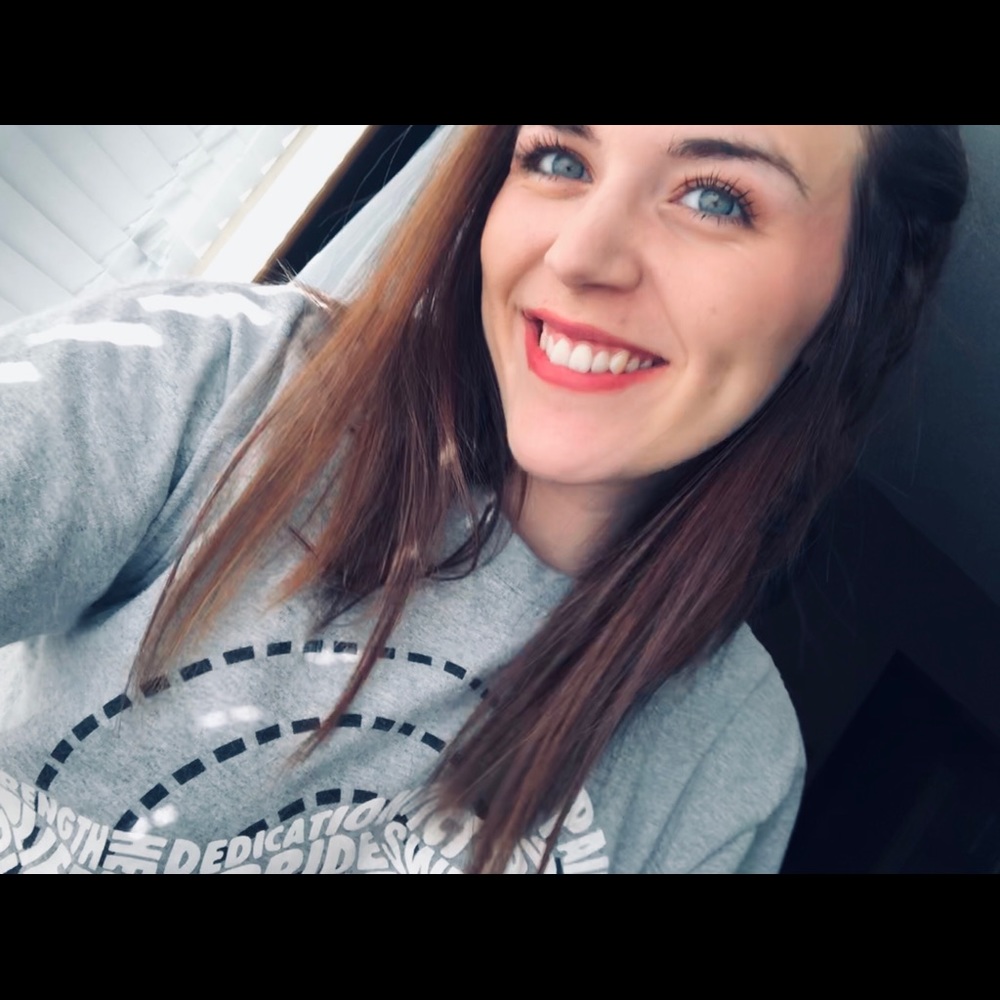 Meet your Posher, Kayelee